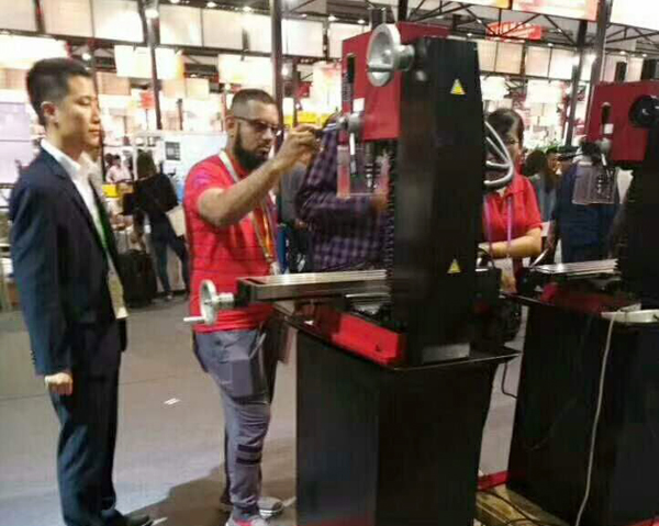 China Coal Group Attended The 122nd Carton Fair And Got Much Limelight