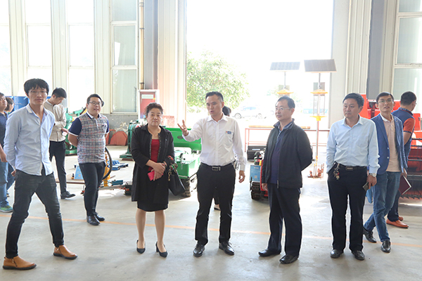 Warmly Welcome The Weishan County Business Bureau Leaders To Visit China Coal Group