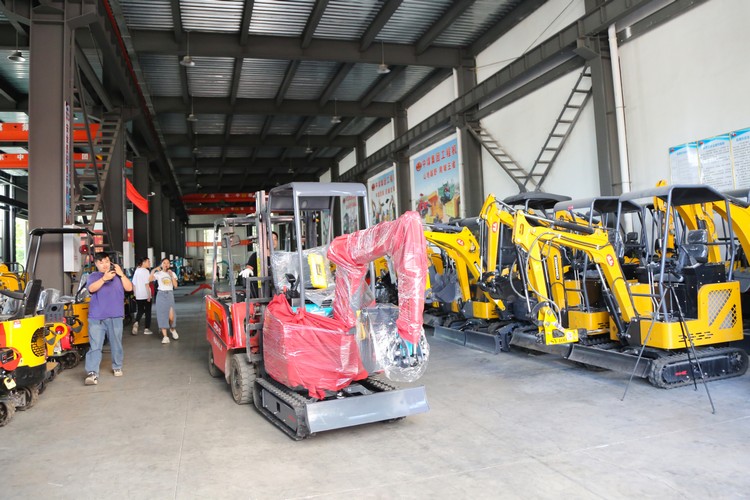 China Coal Group Mini Excavators Sent To Jiangsu, Jiangxi And Sichuan